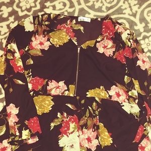 Floral peplum top!